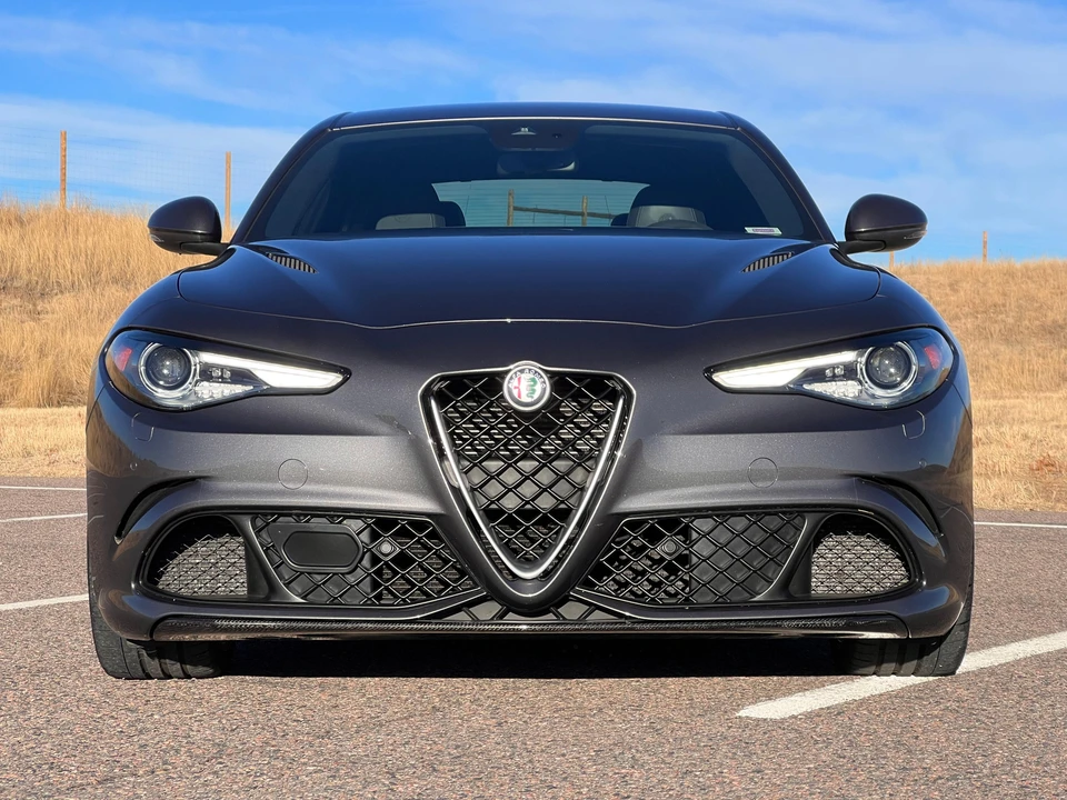 2018 Alfa Romeo Giulia Quadrifoglio - Image 6 of 31