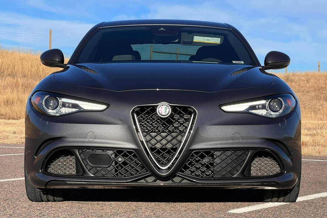 2018 Alfa Romeo Giulia Quadrifoglio - Image 2 of 31