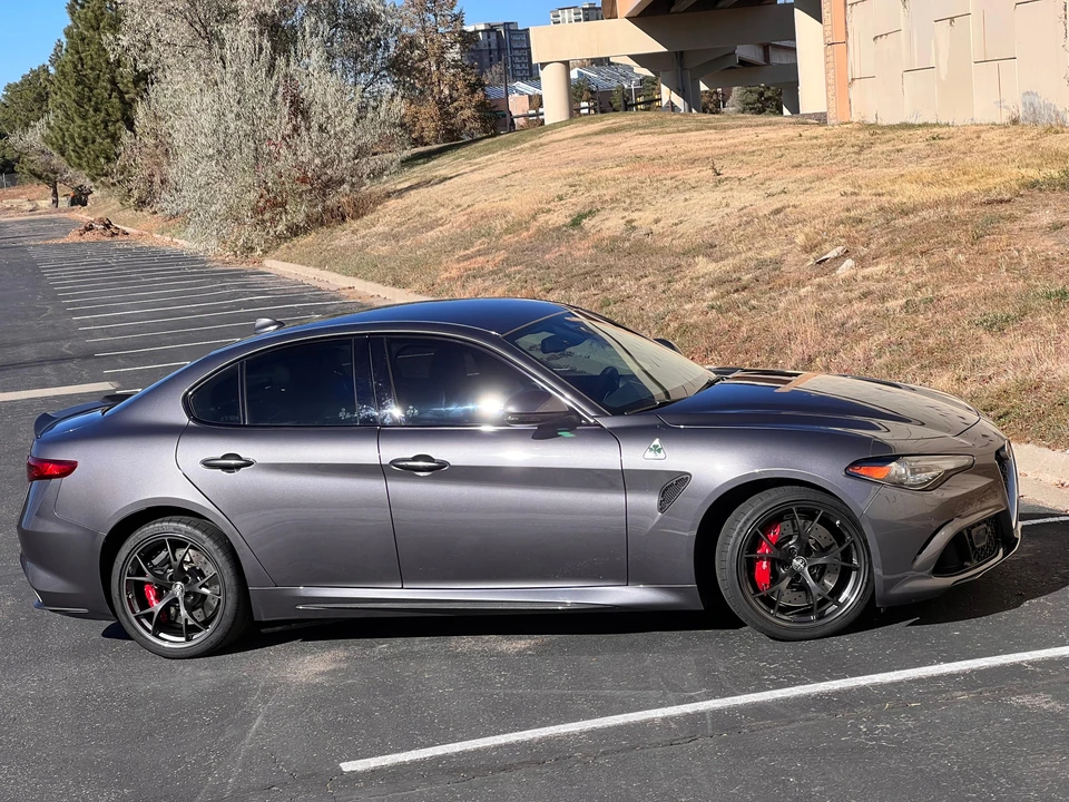 2018 Alfa Romeo Giulia Quadrifoglio - Image 19 of 31