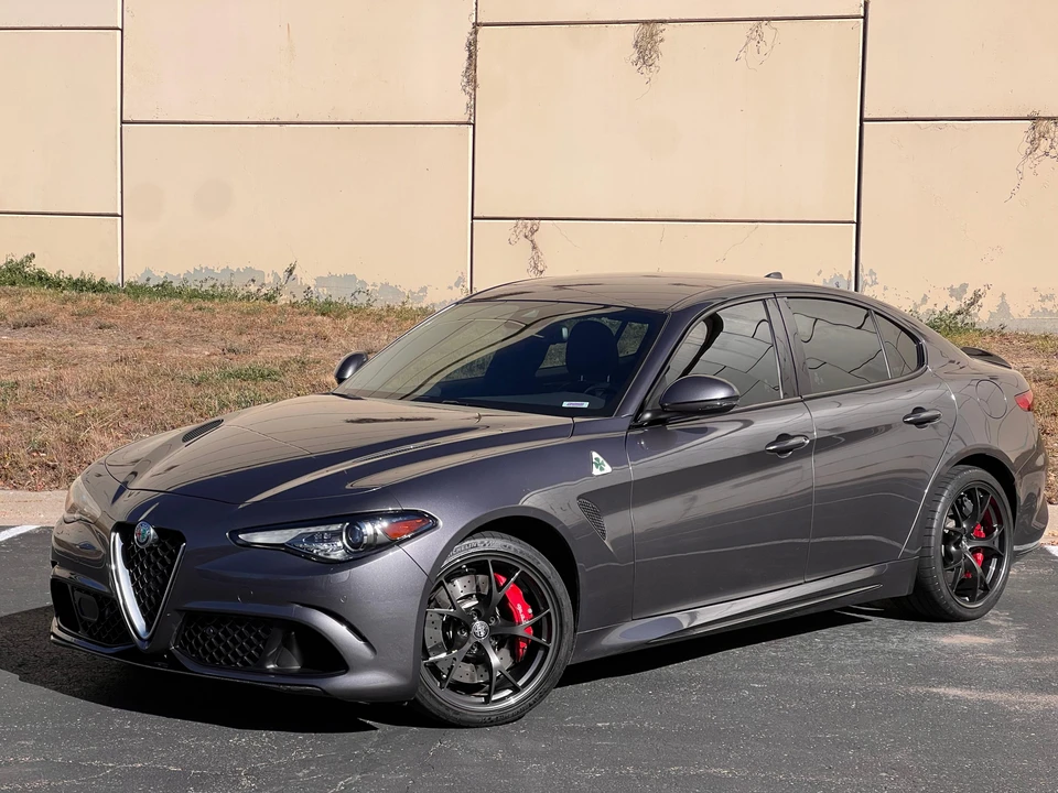2018 Alfa Romeo Giulia Quadrifoglio - Image 12 of 31