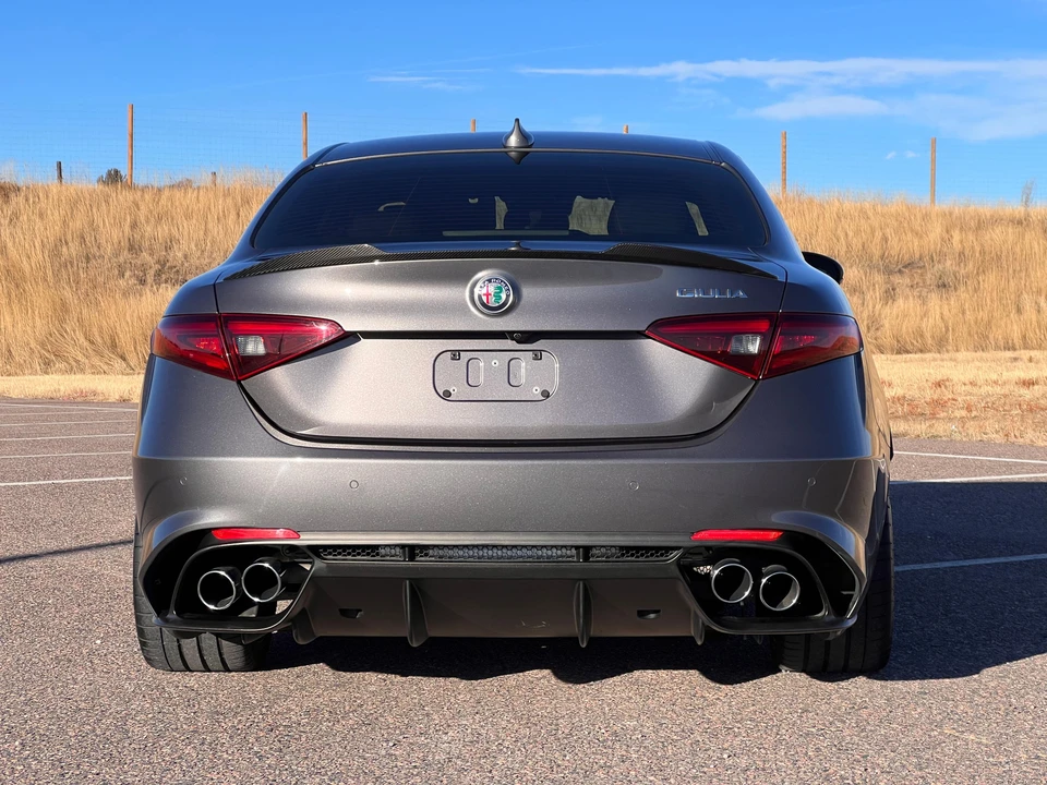 2018 Alfa Romeo Giulia Quadrifoglio - Image 18 of 31
