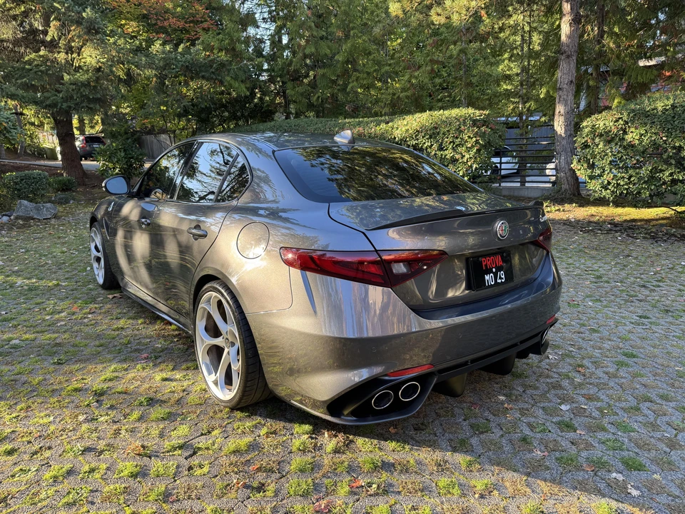 2018 Alfa Romeo Giulia Quadrifoglio - Image 13 of 31