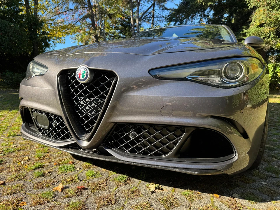 2018 Alfa Romeo Giulia Quadrifoglio - Image 7 of 31