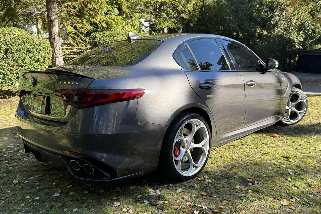 2018 Alfa Romeo Giulia Quadrifoglio - Image 4 of 31
