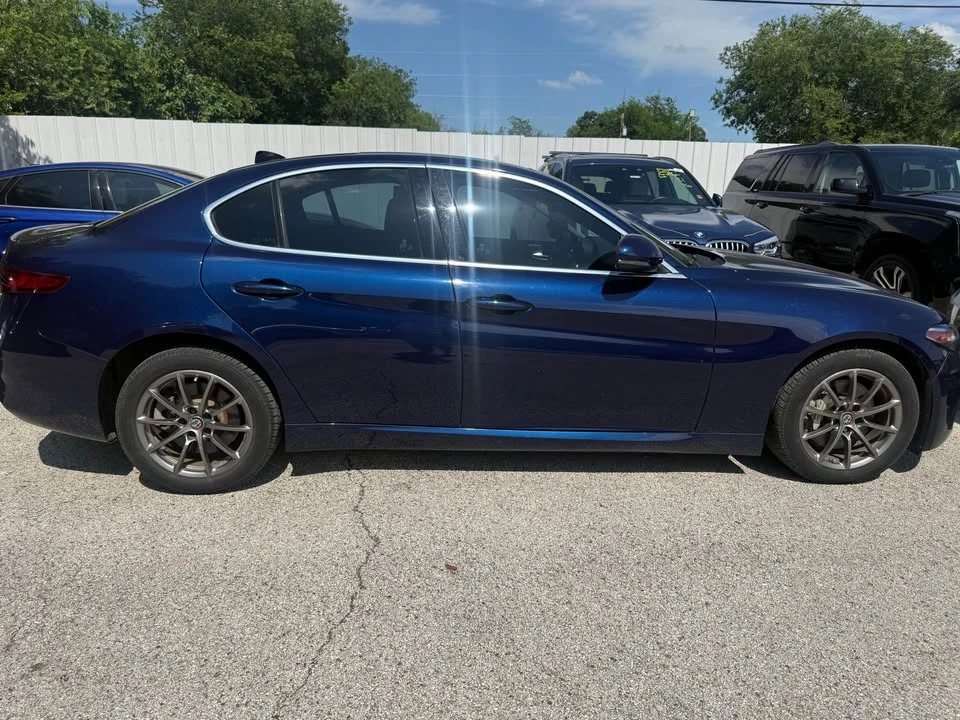2018 Alfa Romeo Giulia - Image 3 of 4