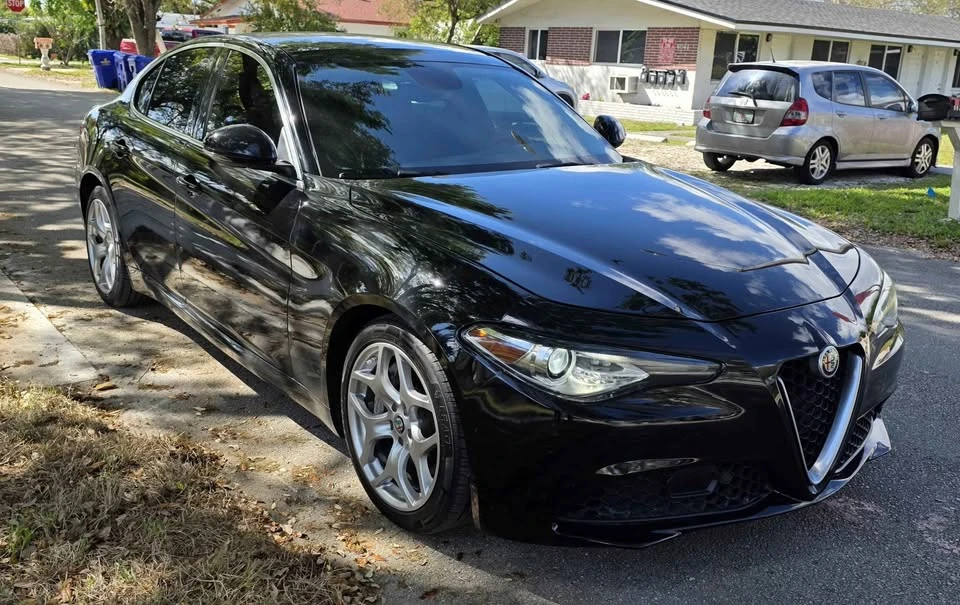 2018 Alfa Romeo Giulia - Image 8 of 16