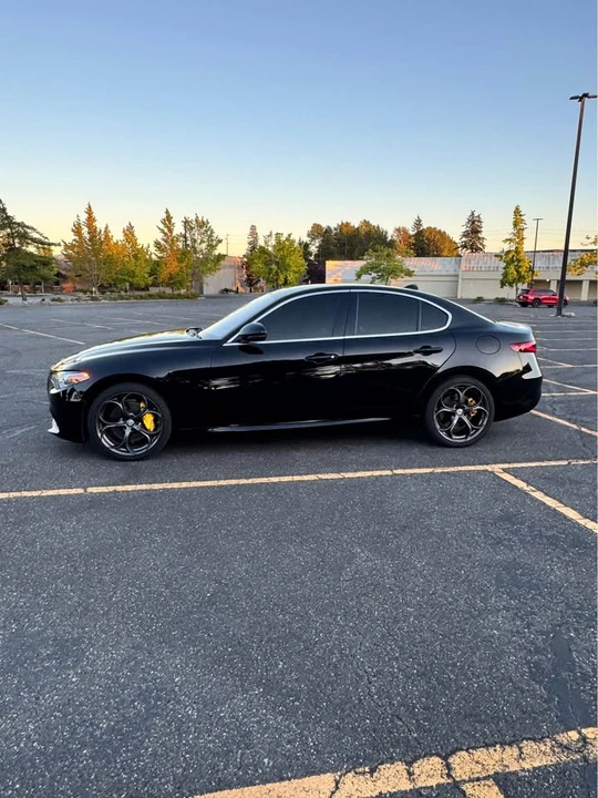 2018 Alfa Romeo Giulia - Image 3 of 19