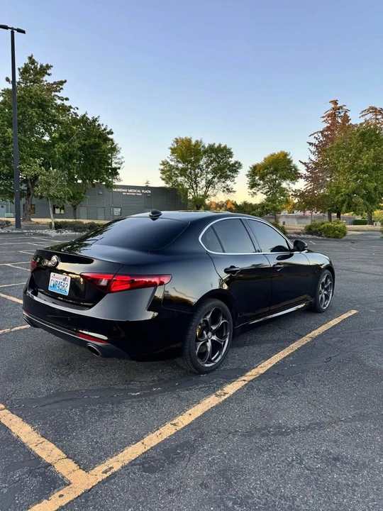 2018 Alfa Romeo Giulia - Image 6 of 19