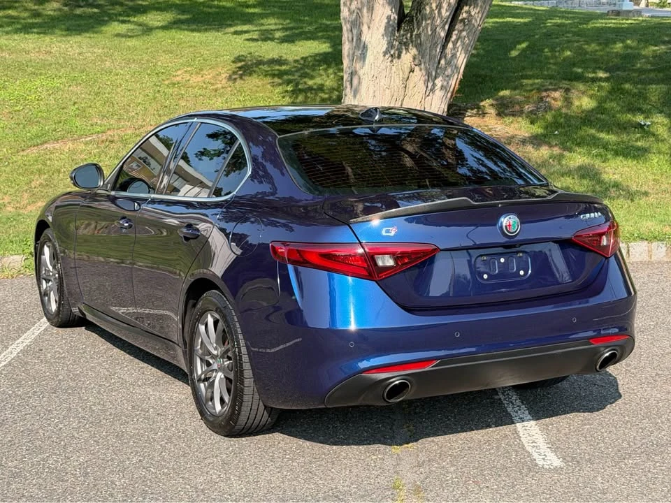2018 Alfa Romeo Giulia - Image 6 of 20