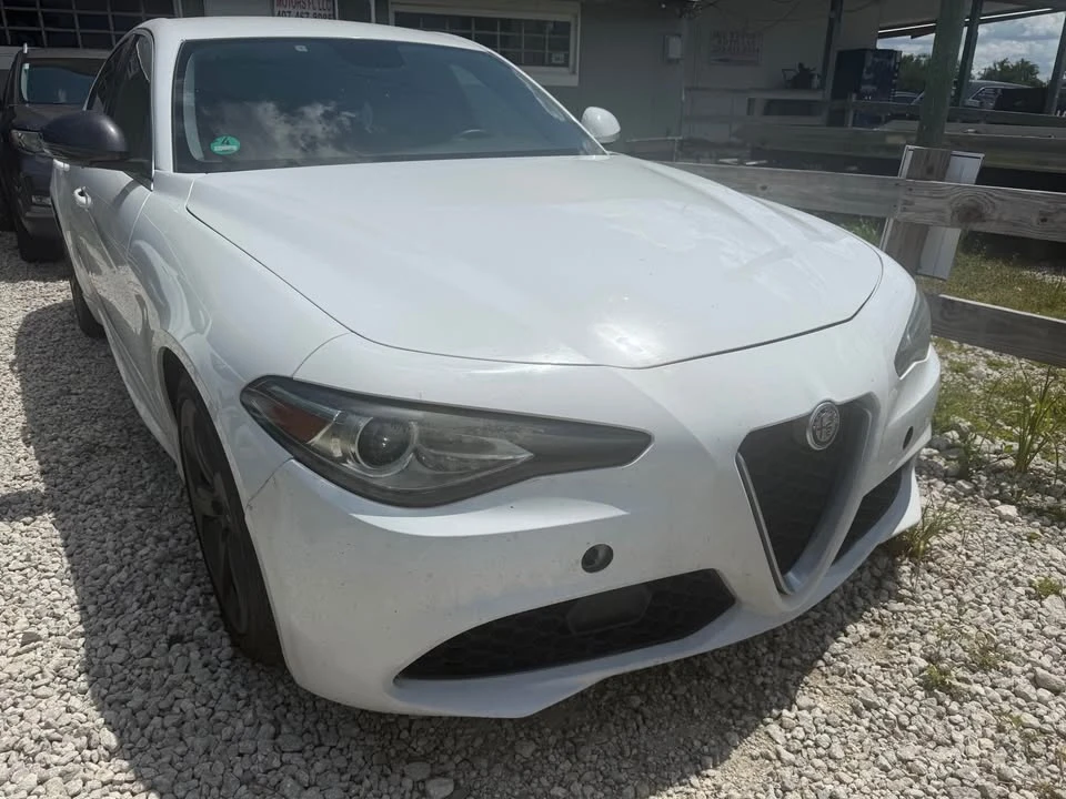 2018 Alfa Romeo Giulia - Image 4 of 5