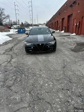 2018 Alfa Romeo Giulia Giulia