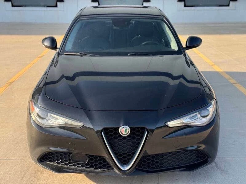 2018 Alfa Romeo Giulia - Image 3 of 17