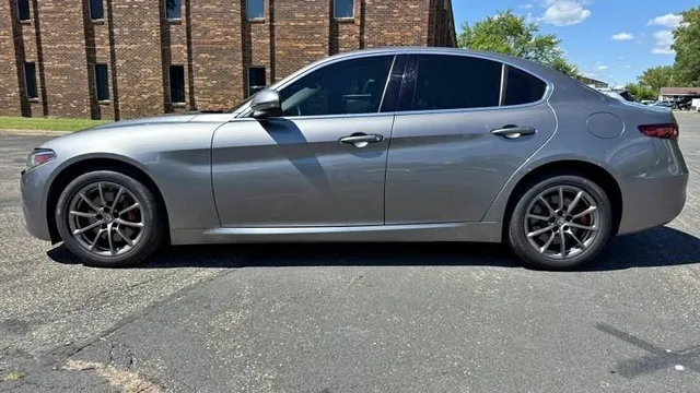 2018 Alfa Romeo Giulia Sedan 4D