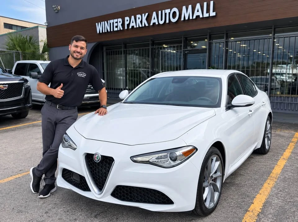 2018 Alfa Romeo Giulia - Image 2 of 19