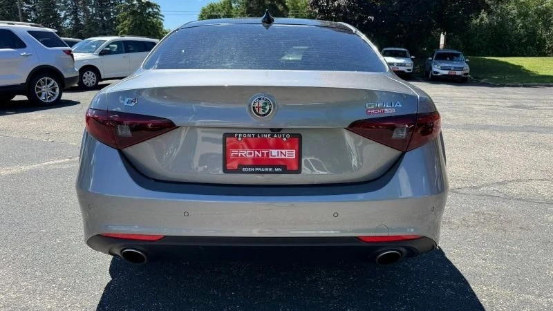 2018 Alfa Romeo Giulia - Image 4 of 20