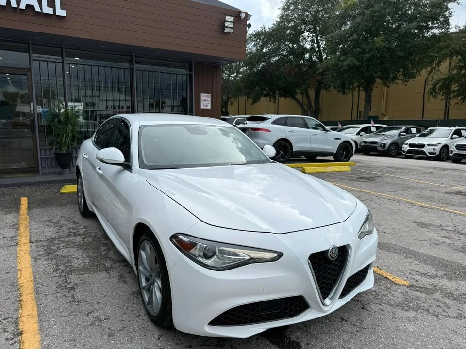 2018 Alfa Romeo Giulia - Image 3 of 16