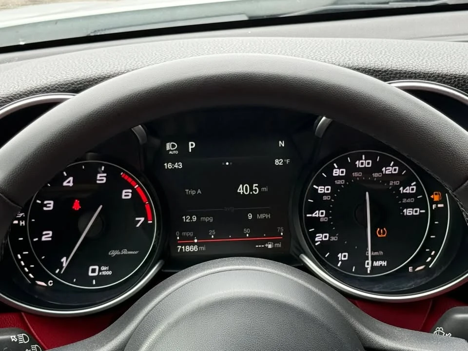 2018 Alfa Romeo Giulia - Image 8 of 16