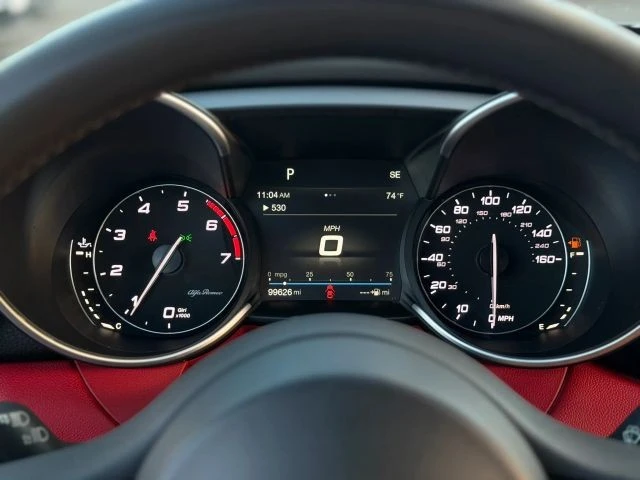 2018 Alfa Romeo Giulia - Image 19 of 24