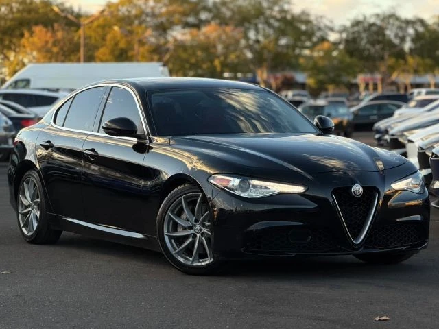 2018 Alfa Romeo Giulia - Image 3 of 24