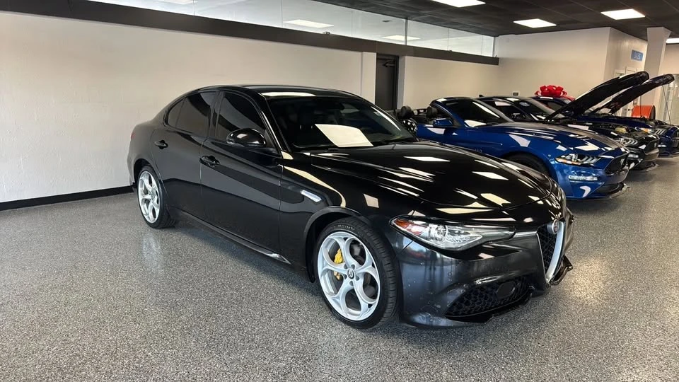 2018 Alfa Romeo Giulia - Image 7 of 20