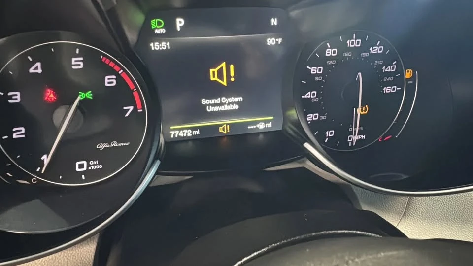 2018 Alfa Romeo Giulia - Image 18 of 20