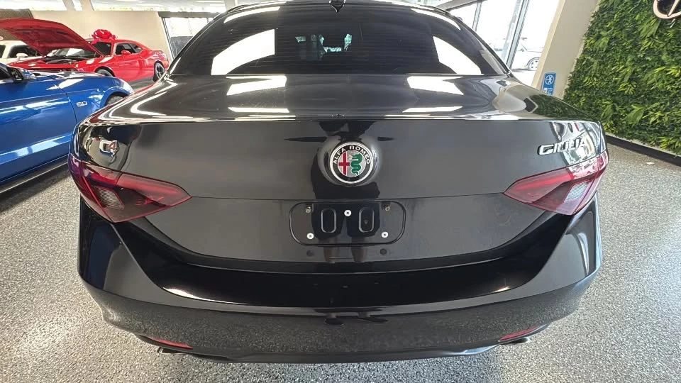2018 Alfa Romeo Giulia - Image 4 of 20