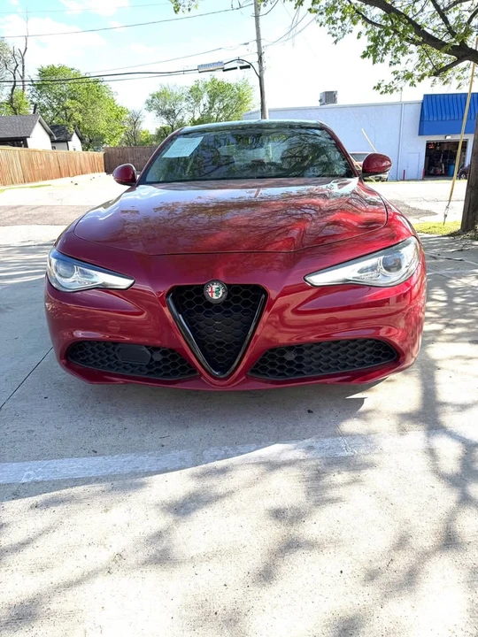 2018 Alfa Romeo Giulia - Image 4 of 10