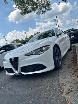 2018 Alfa Romeo Giulia Sport