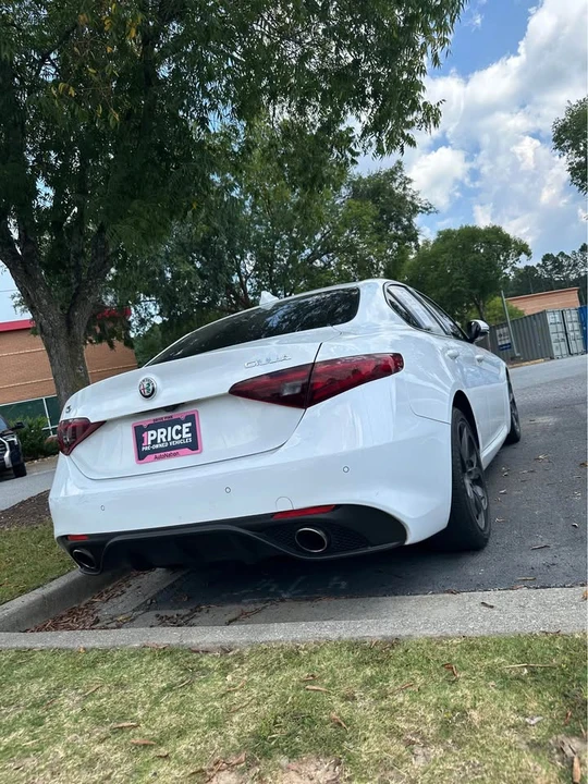 2018 Alfa Romeo Giulia - Image 2 of 16
