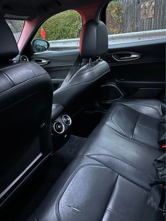 2018 Alfa Romeo Giulia - Image 4 of 7