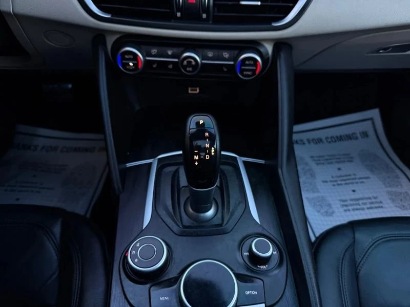 2018 Alfa Romeo Giulia - Image 18 of 20