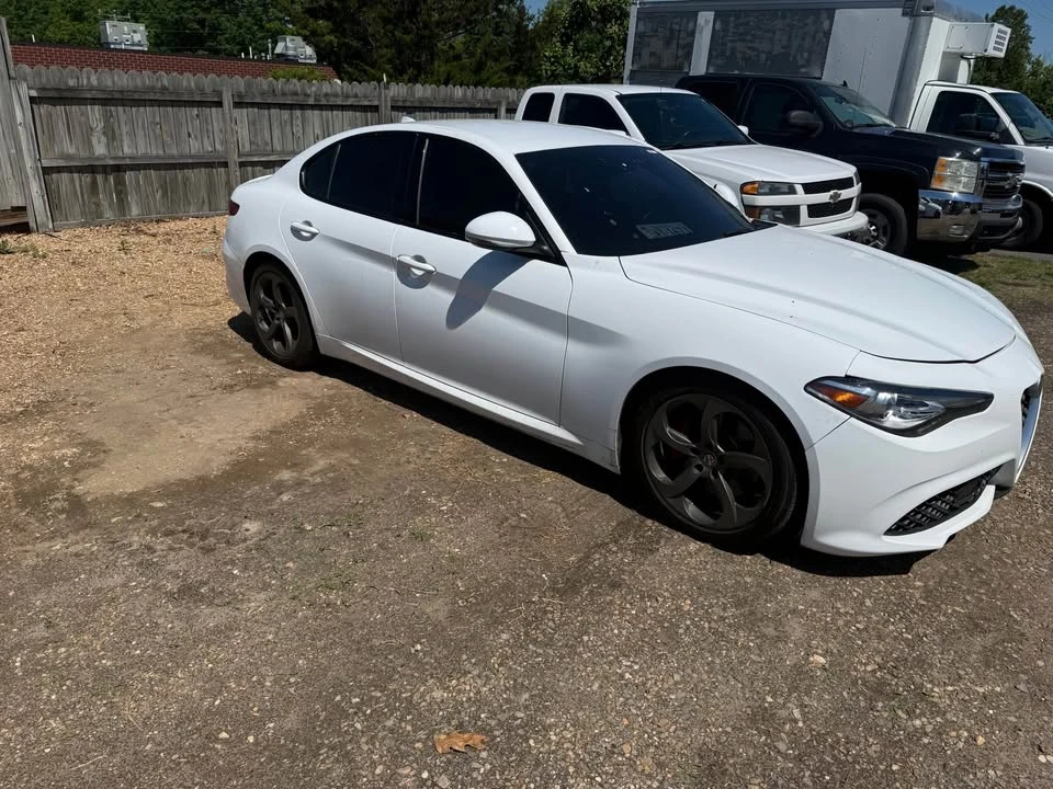 2018 Alfa Romeo Giulia - Image 2 of 5