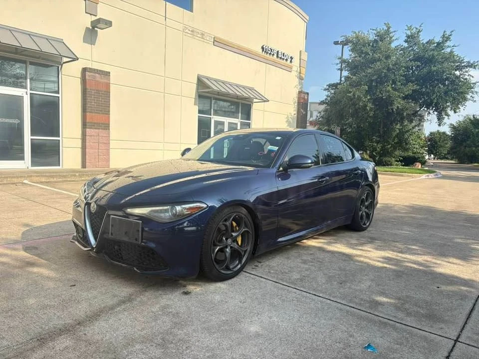 2018 Alfa Romeo Giulia - Image 3 of 12