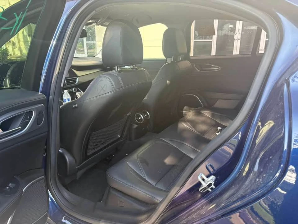 2018 Alfa Romeo Giulia - Image 8 of 12