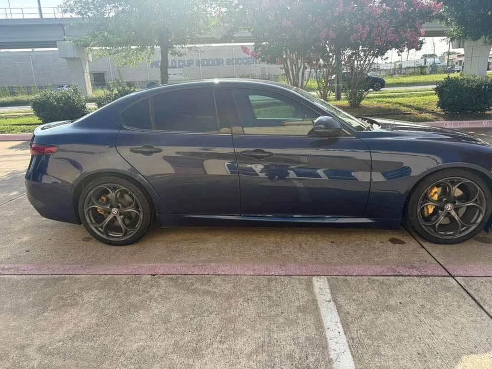 2018 Alfa Romeo Giulia - Image 4 of 12