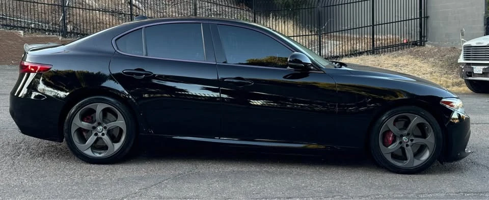 2018 Alfa Romeo Giulia - Image 5 of 15