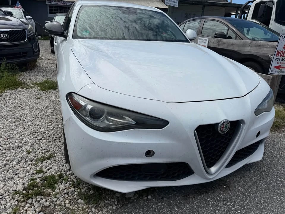 2018 Alfa Romeo Giulia - Image 4 of 6