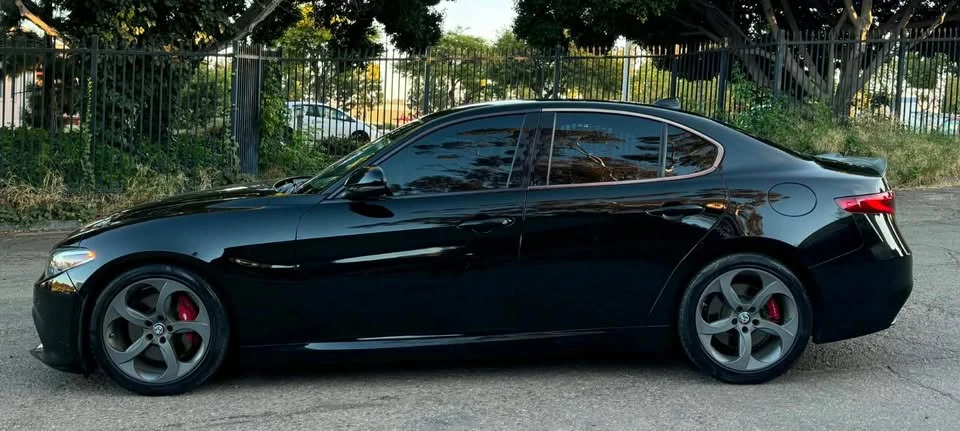 2018 Alfa Romeo Giulia - Image 2 of 14
