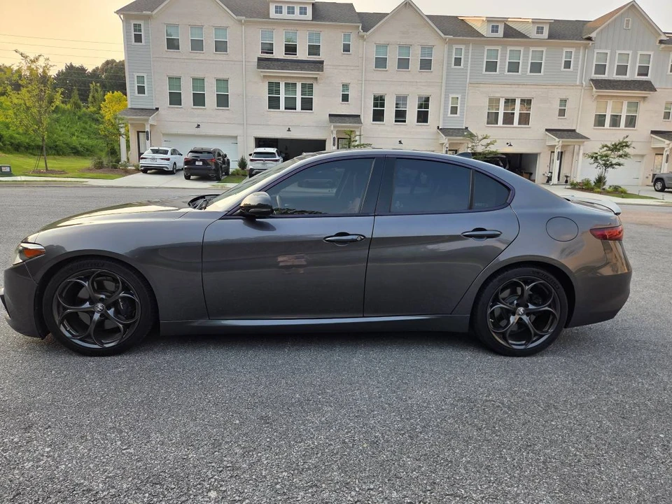 2018 Alfa Romeo Giulia - Image 4 of 22