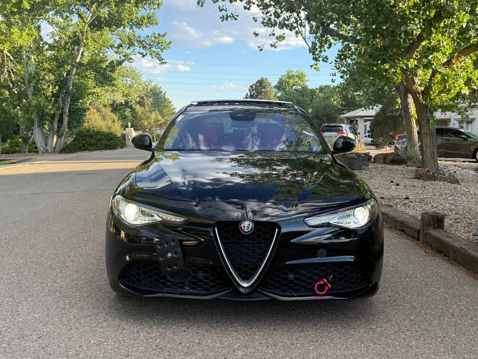 2018 Alfa Romeo Giulia - Image 3 of 21