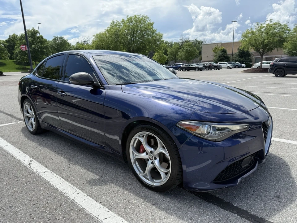 2018 Alfa Romeo Giulia - Image 2 of 23