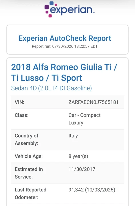2018 Alfa Romeo Giulia - Image 23 of 27