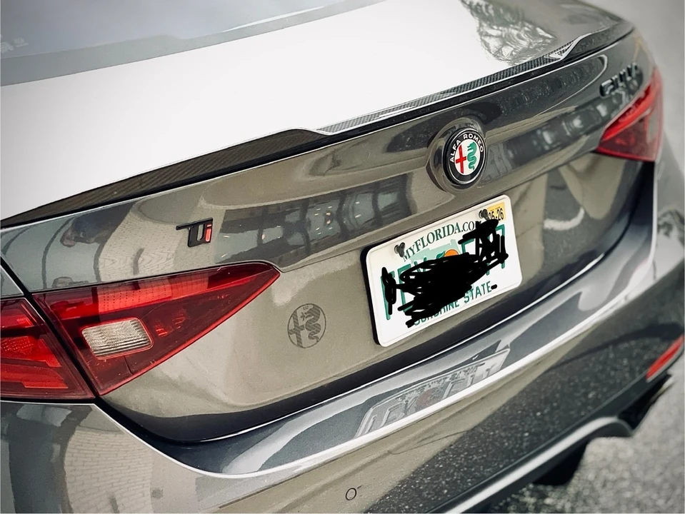 2018 Alfa Romeo Giulia - Image 5 of 10