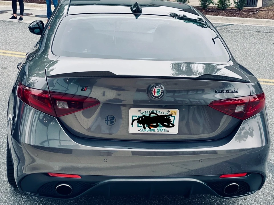 2018 Alfa Romeo Giulia - Image 6 of 10