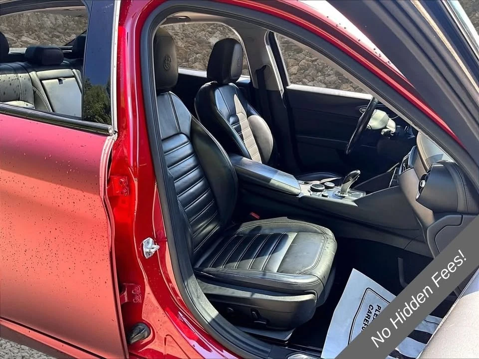 2018 Alfa Romeo Giulia - Image 7 of 20