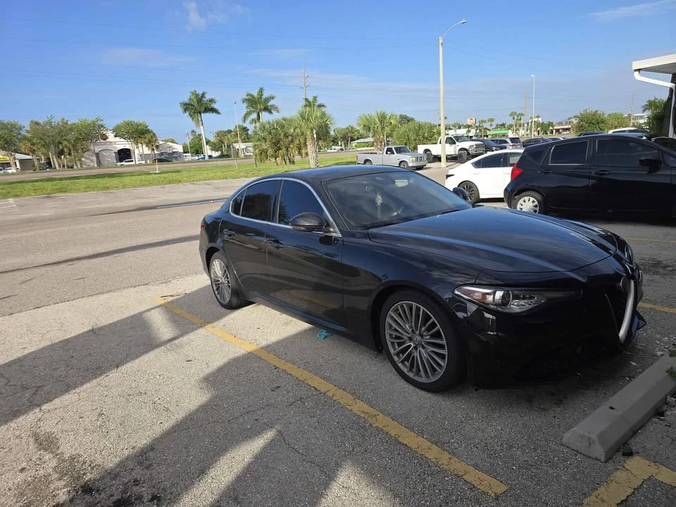 2018 Alfa Romeo Giulia - Image 3 of 9