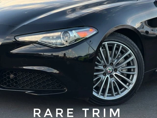 2018 Alfa Romeo Giulia - Image 2 of 31