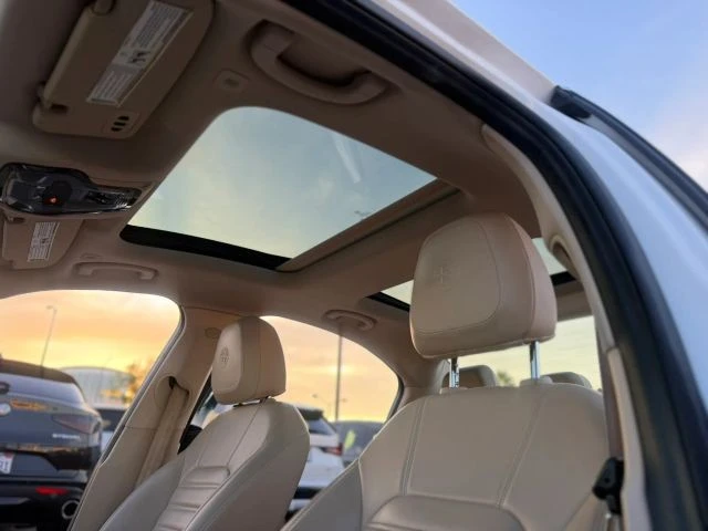 2018 Alfa Romeo Giulia - Image 20 of 29