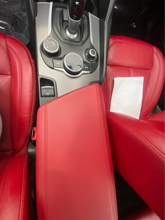 2018 Alfa Romeo Giulia - Image 7 of 13