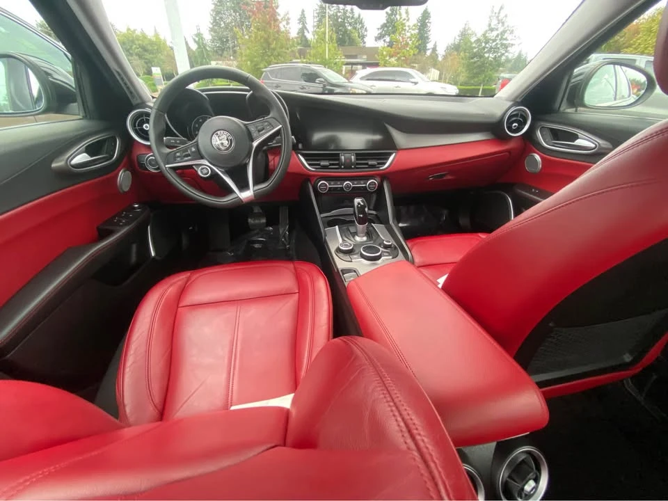 2018 Alfa Romeo Giulia - Image 2 of 13